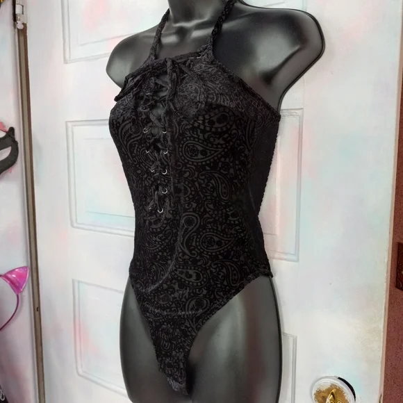 Killstar velvet bodysuit! 2 sizes, nwt in bags! Victorian Gothic super soft top! - Picture 7 of 13